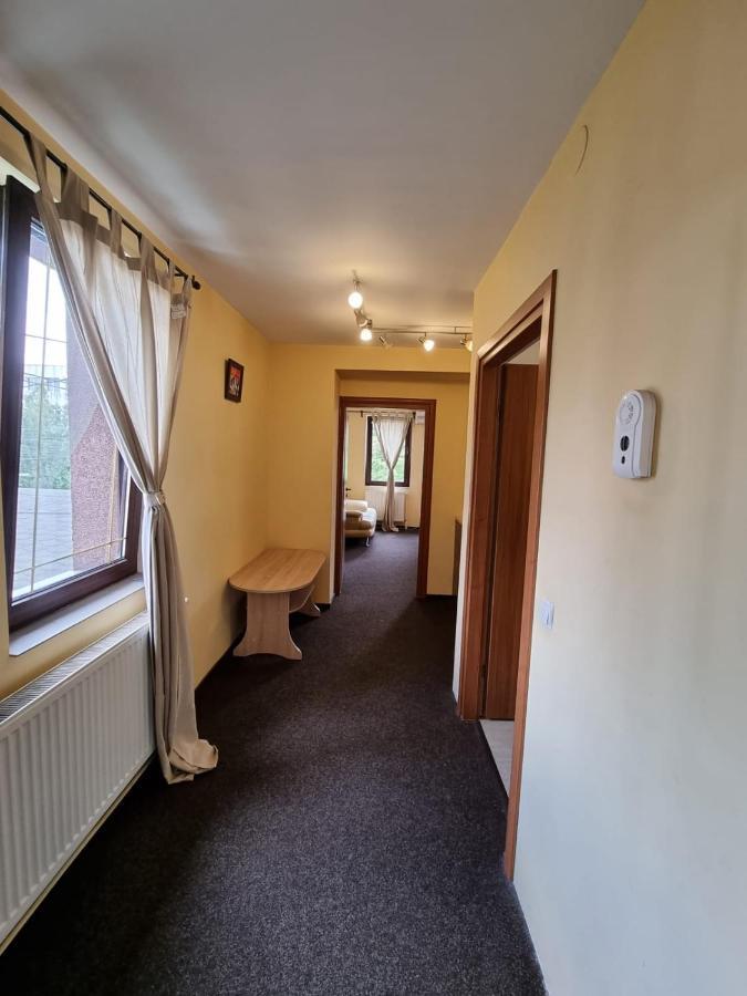 Appartement Casa Romana à Ploieşti Extérieur photo