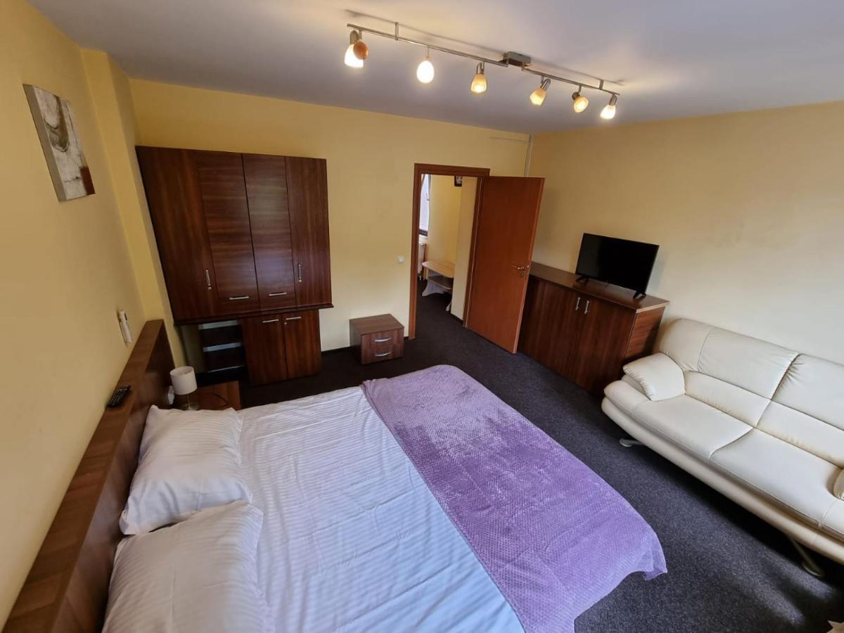 Appartement Casa Romana à Ploieşti Extérieur photo